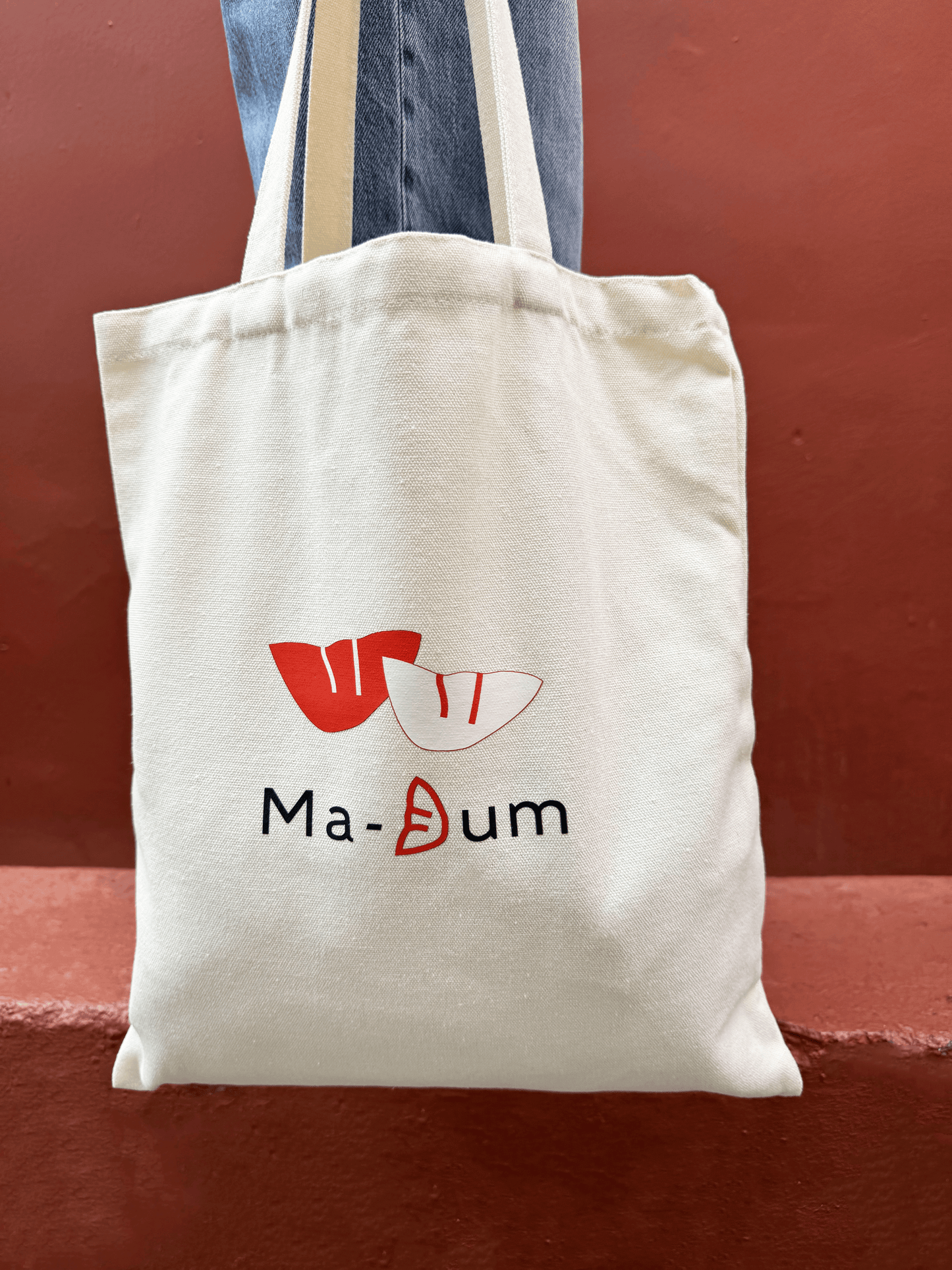 Madum Tote-Go